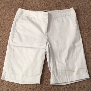 Apostrophe | White Cuffed Bermuda Shorts